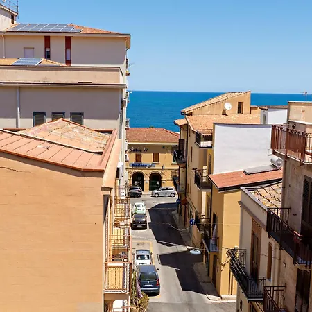 Guest house Casa Antonella 3*