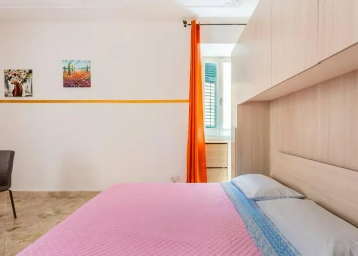 بيت ضيافة Casa Antonella 3*