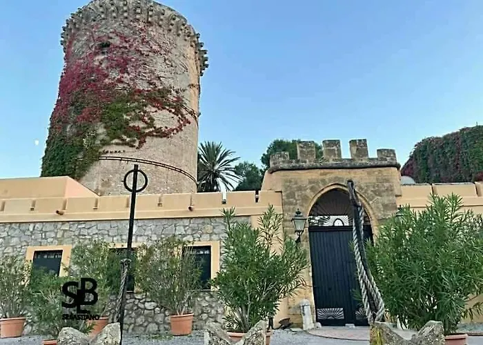 Casa Antonella بيت ضيافة 3*