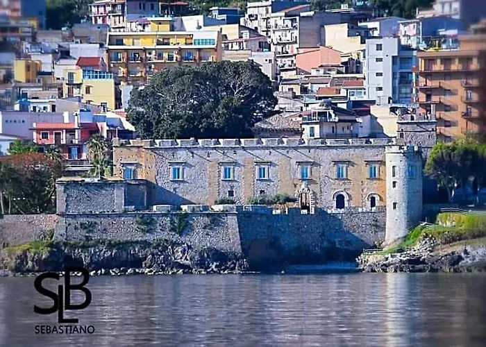 Casa Antonella بيت ضيافة تْرابْيا