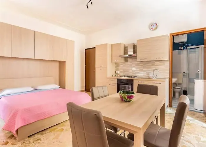 Casa Antonella 3* تْرابْيا